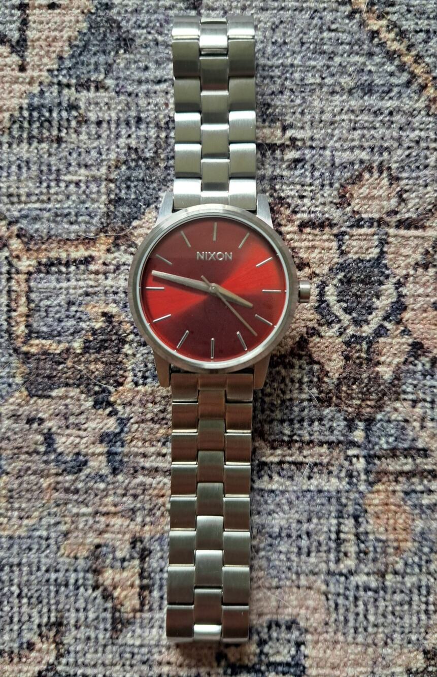 Nixon Small Kensington Red Dial Womens Watch Works Great